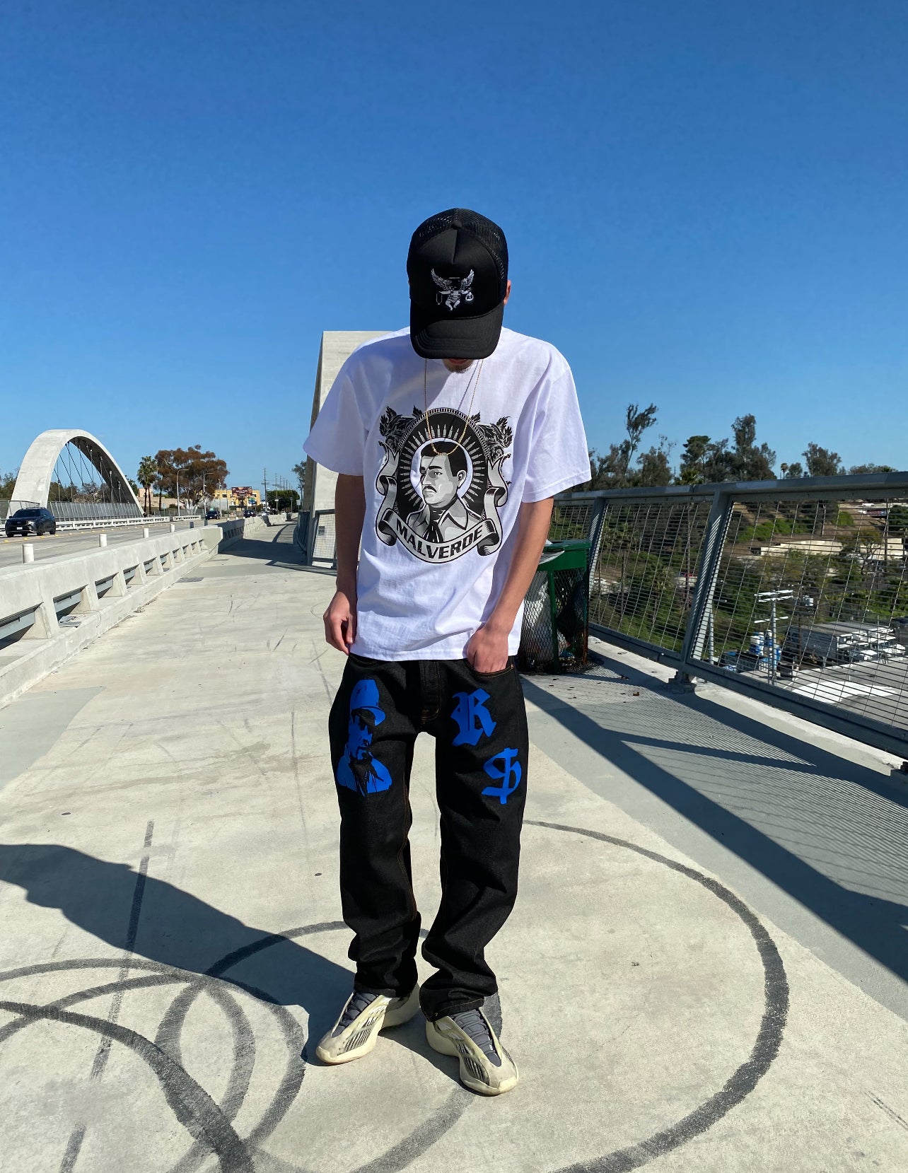 MALVERDE" Loose Fit T-Shirt - WHITE