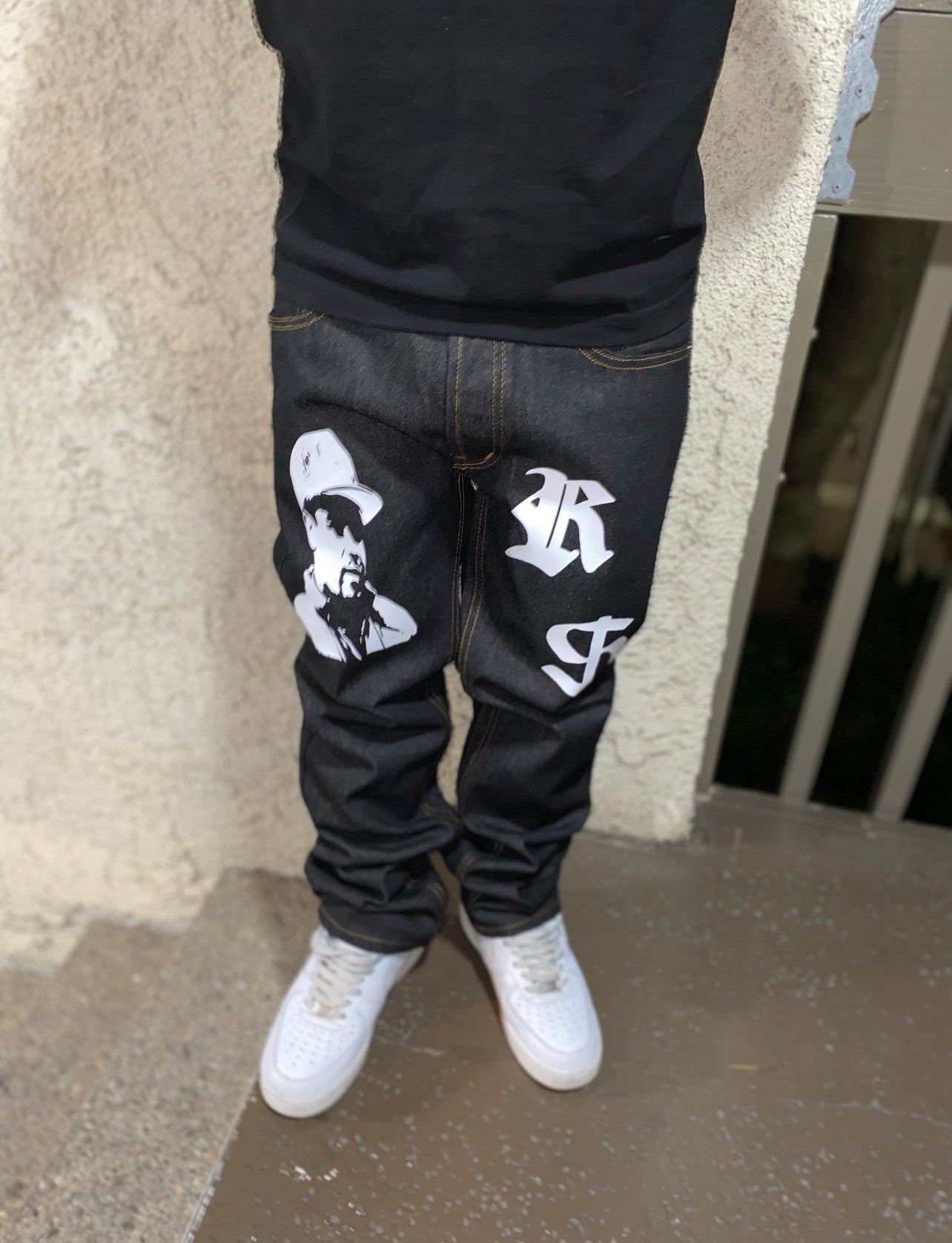 EL CHAPO Classic Straight Leg Style Jeans - BLACK