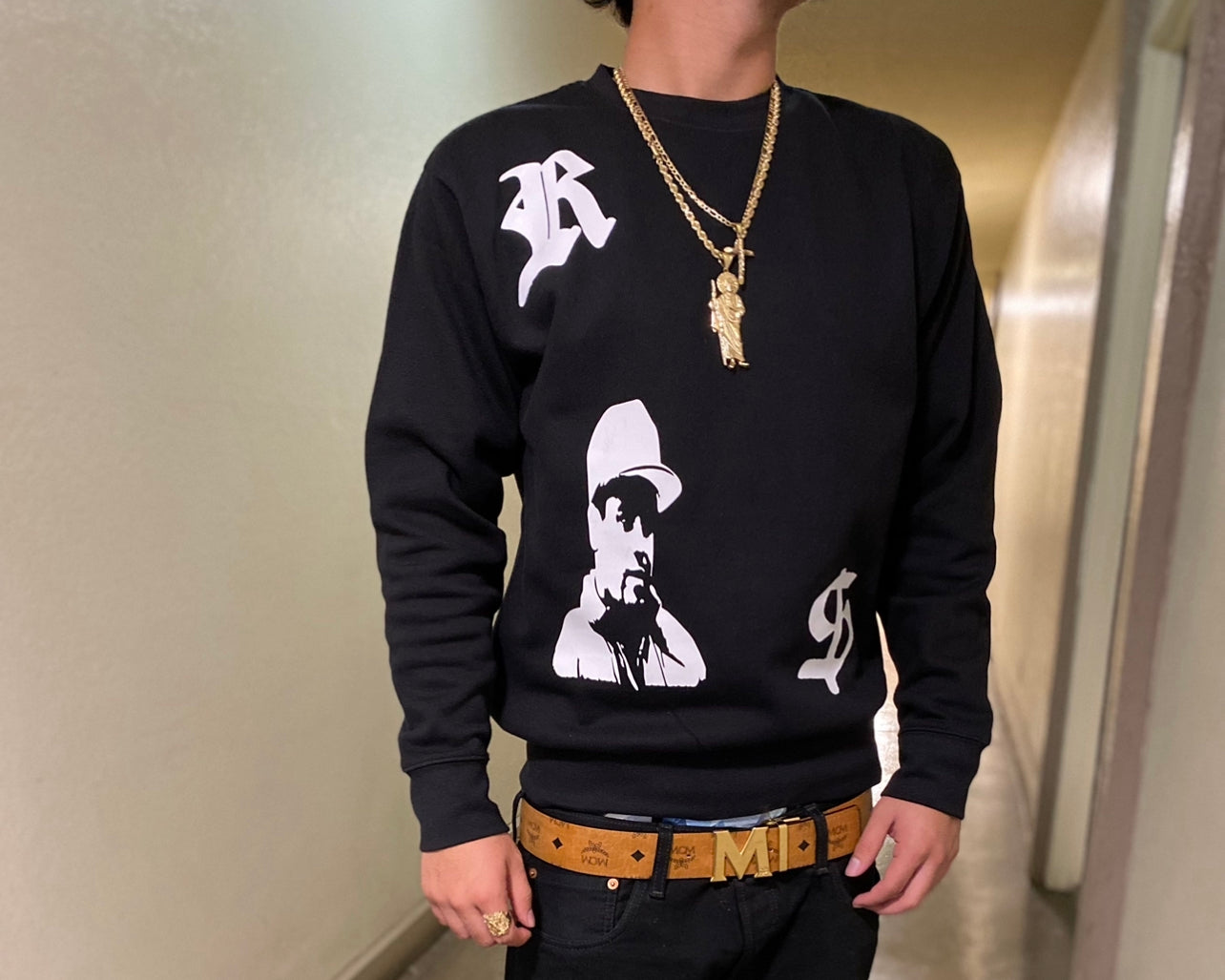 EL CHAPO CREWNECK SWEATER - BLACK