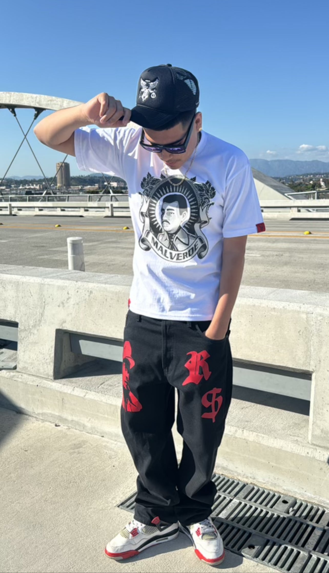 MALVERDE" Loose Fit T-Shirt - WHITE